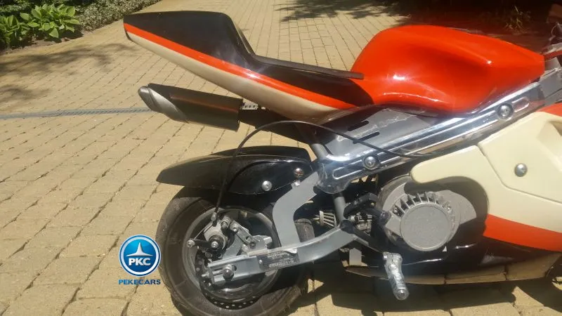Moto ducati style naranja y blanca 36v