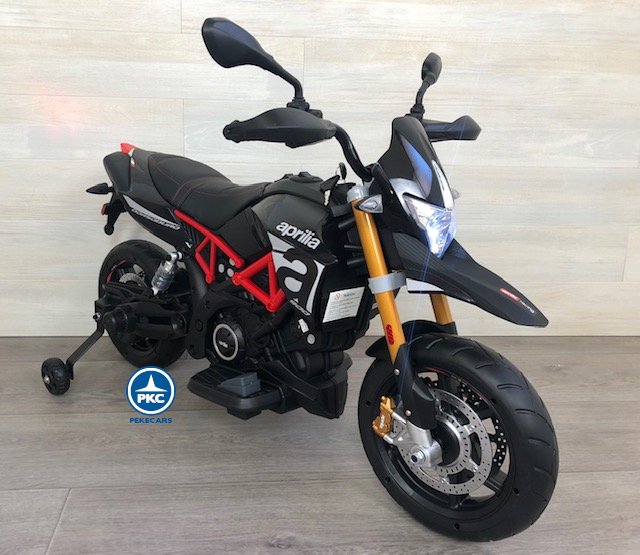 Moto aprilia dorsoduro 12v negra para niños