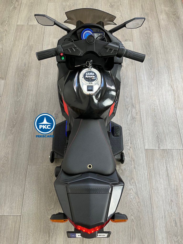 Moto de carreras negra special edition arriba