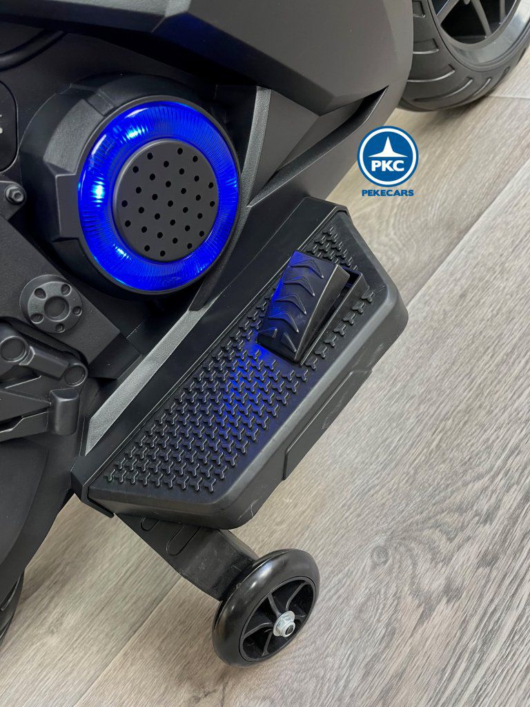 Moto de carreras negra special edition pedal