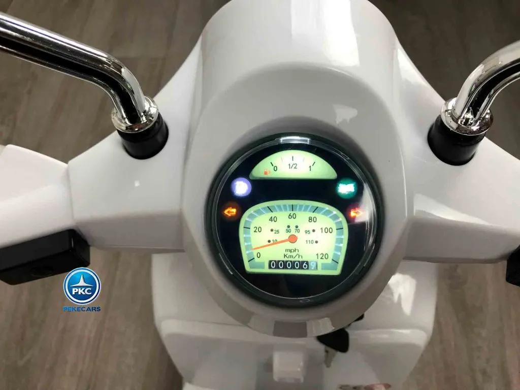 Vespa Piaggio Blanca 12V