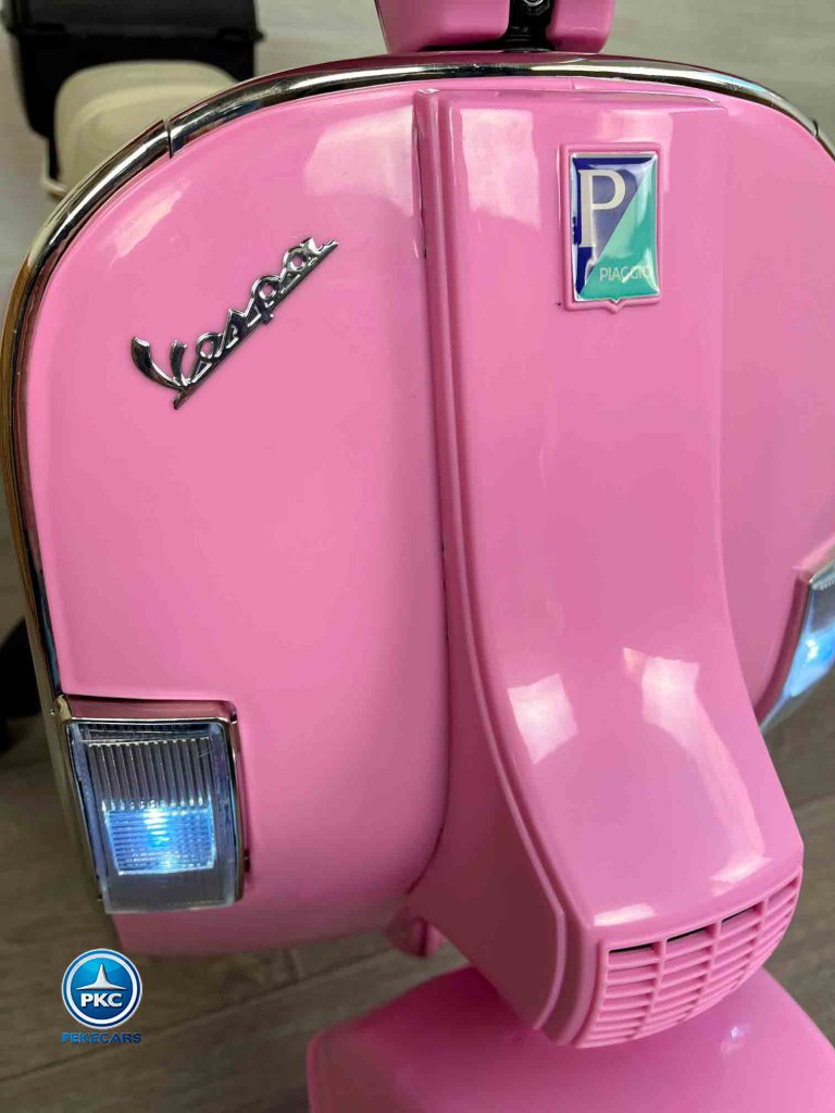 vespa rosa para niños