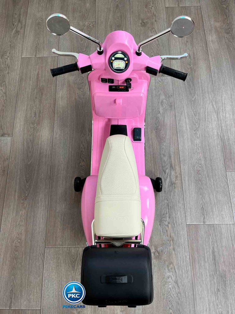vespa rosa para niños