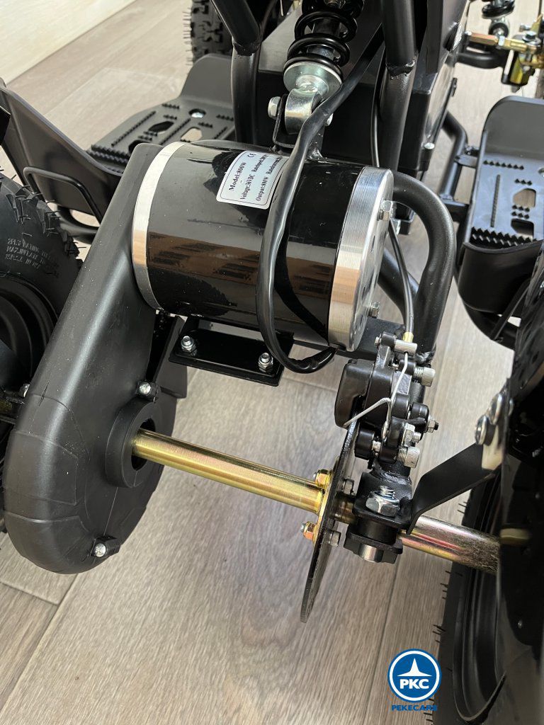 Quad electrico para niños Cobra 36V 800W Rojo motores