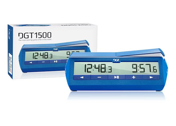 Reloj digital para ajedrez DGT 1500 color azul producto con caja