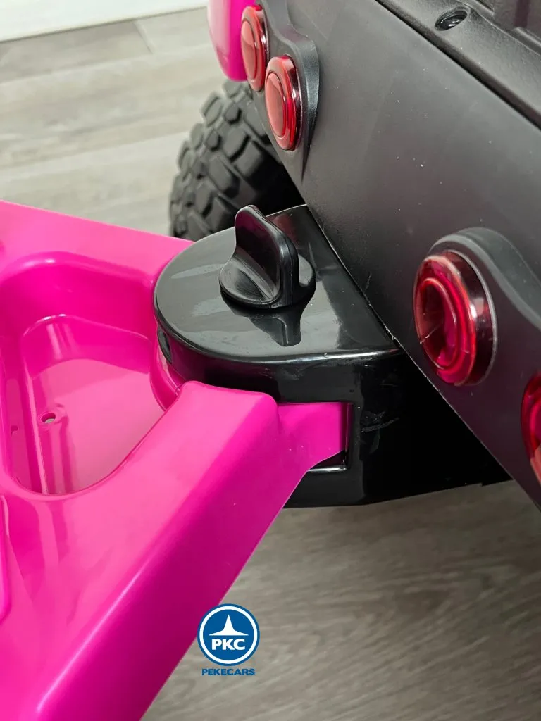 Tractor eléctrico infantil Peketrac 5100 12V Rosa eje remolque