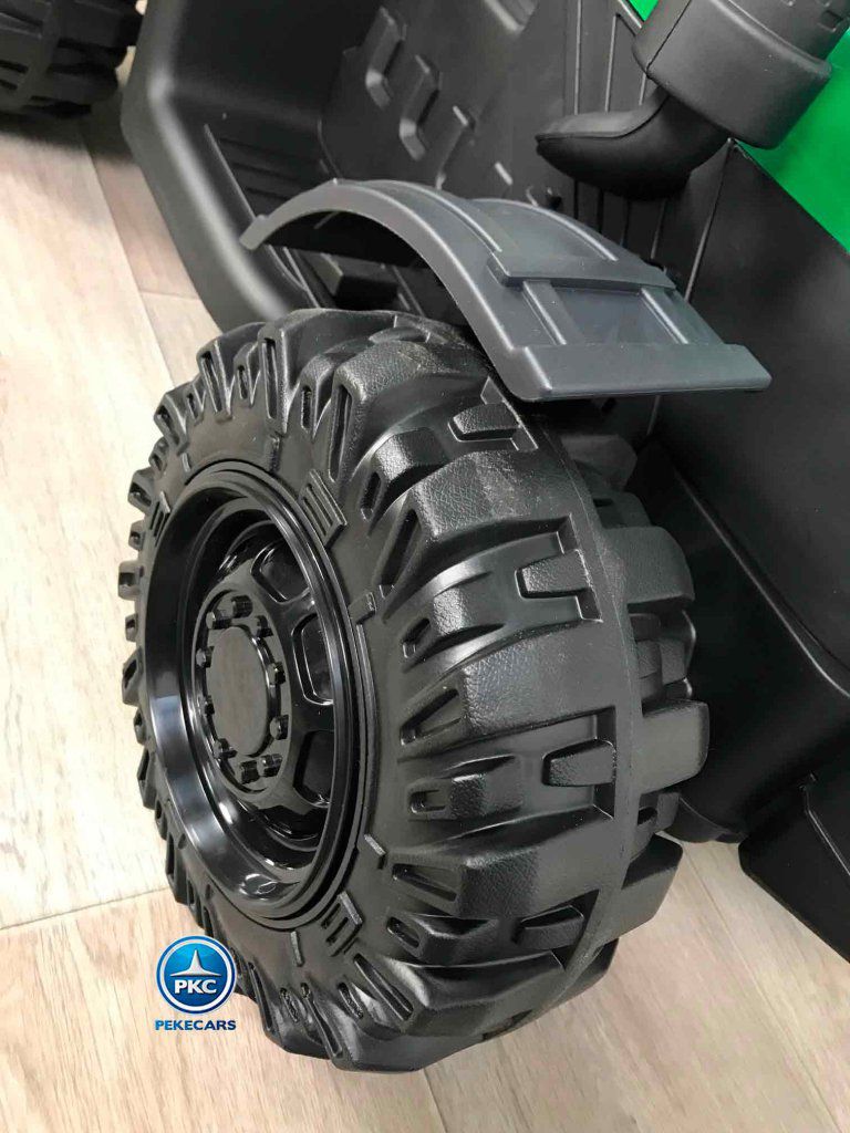 Tractor electrico Peketrac 6100 Verde vista guardabarros delantero derecho