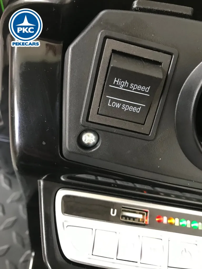 Tractor Electrico Peketrac 4100 12V 2.4G Verde - vista cambio de velocidad